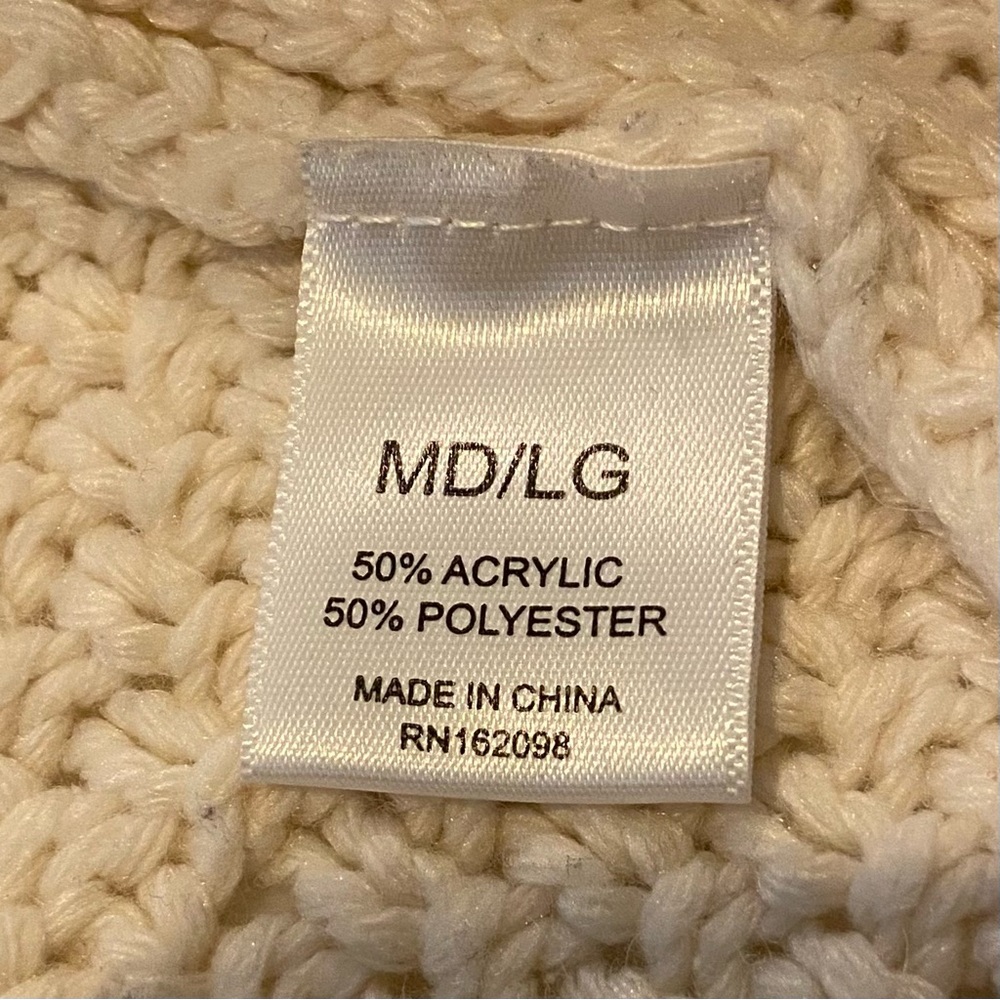 Taylor Swift CARDIGAN Cream Cable HEAVY Knit with Star Accents Oversized Fit - Picture 12 of 16